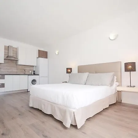 Moderno Estudio Con Vistas Al Mar Апартаменты *
